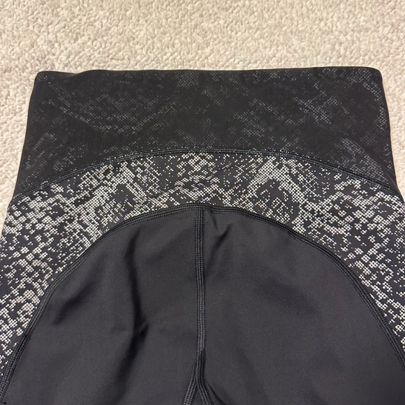 Athleta Black Stay Fly 9” Spandex Bike Shorts - Picture 10 of 16